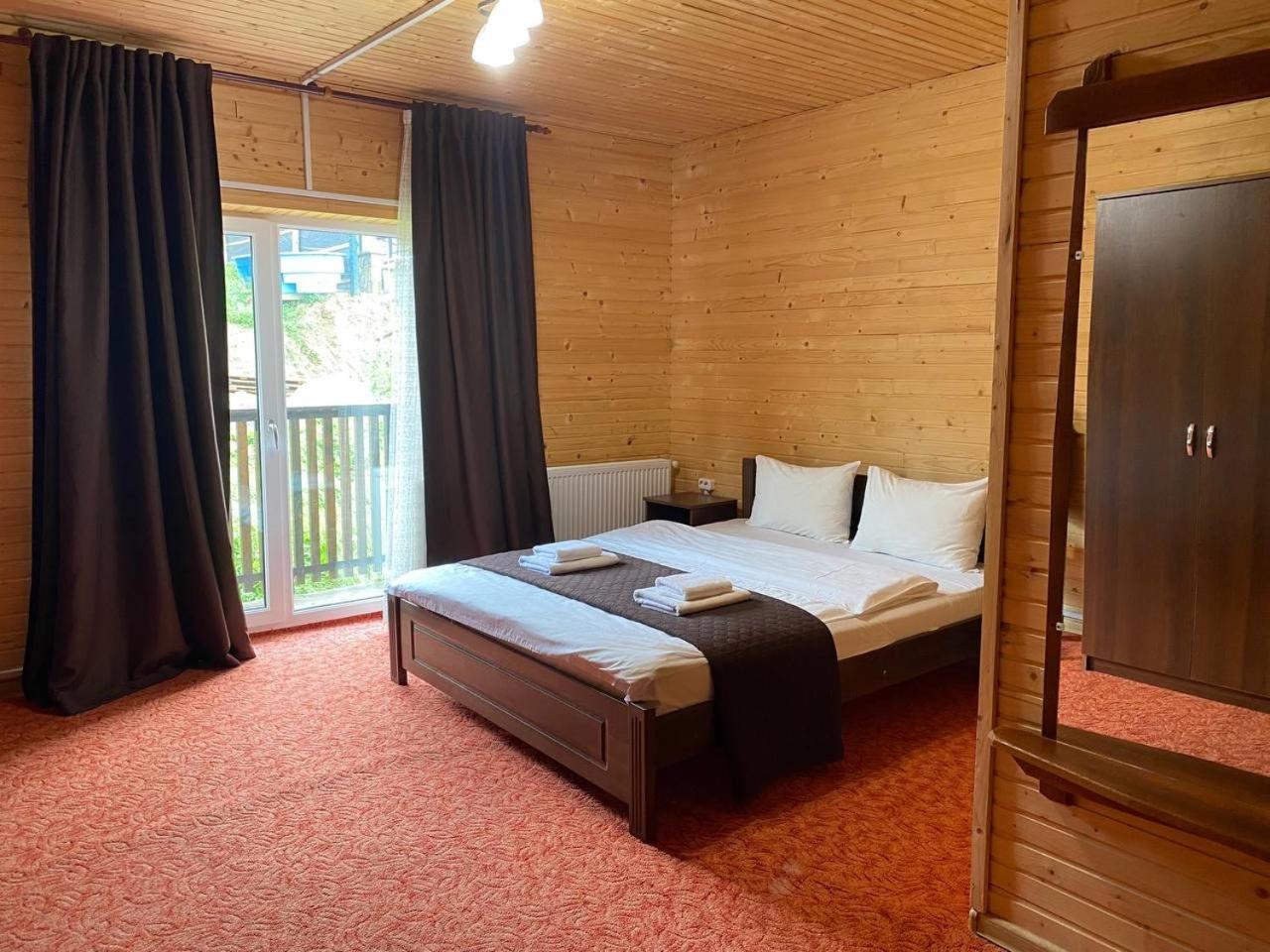 Forrest Hotel Bukovel Exterior photo