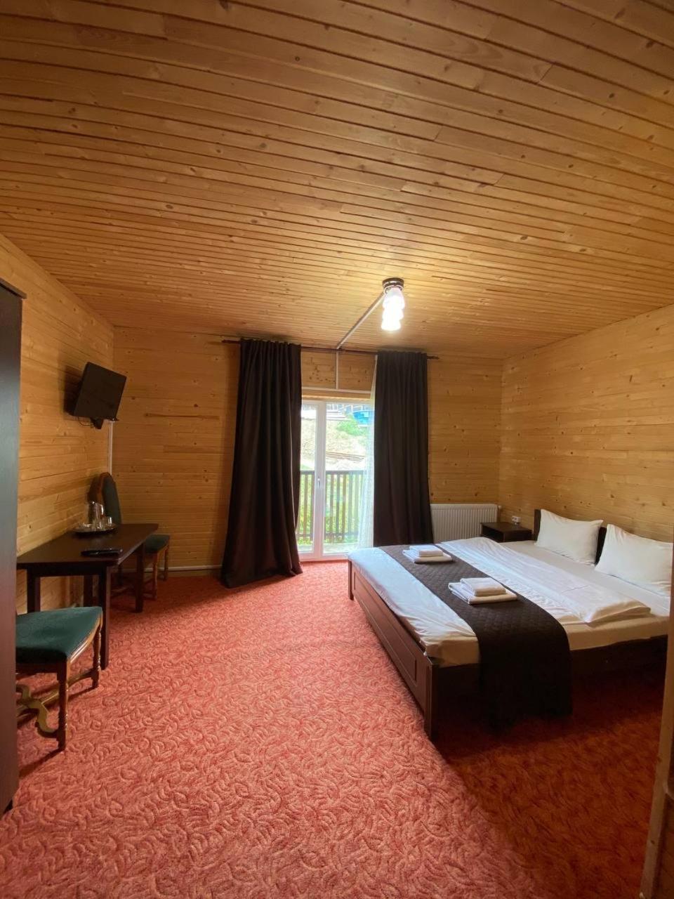 Forrest Hotel Bukovel Exterior photo